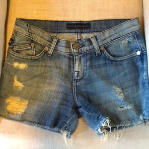 Rock and Republic cut off denim shorts SZ 26